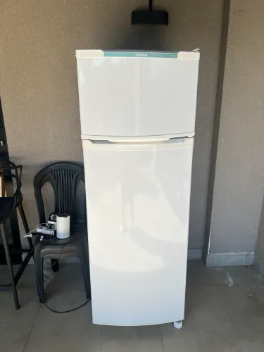 GELADEIRA/REFRIGERADOR CÔNSUL 334 litros 2 portas Classe A