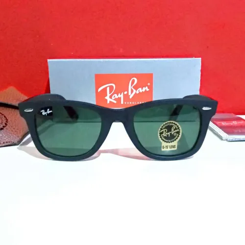 Óculos de sol Ray ban wayfarer fosco e verde tamanho pequeno novo