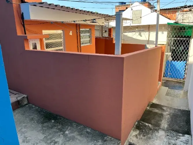 ALUGO CASA DE 1 QUARTO EM SJM/RJ