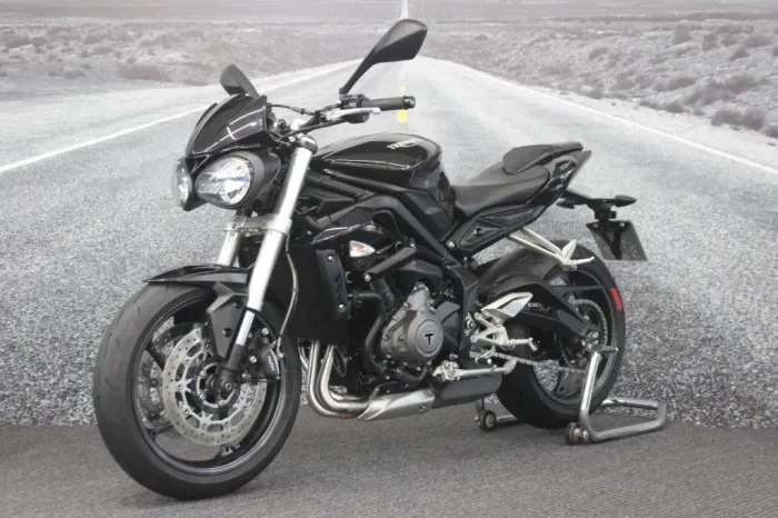 TRIUMPH STREET TRIPLE 765 S 2020