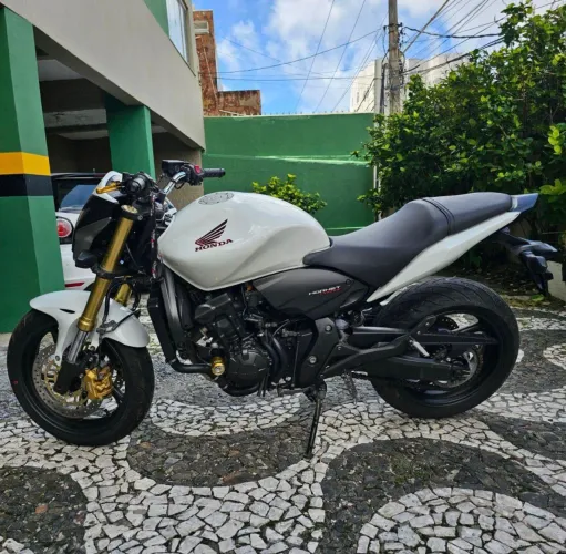 HONDA HORNET- A VENDA 