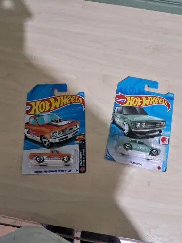 Carrinho hot wheels 1/64