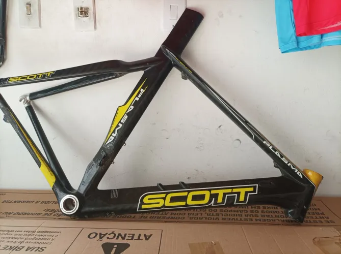 Quadro Scott Plasma 