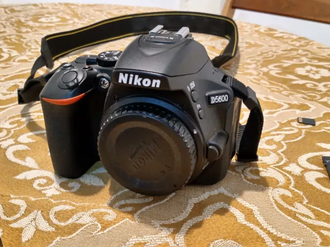 Nikon D5600 Kit