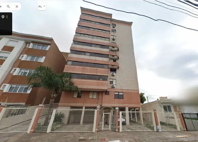 Apartamento no bairro Vila Ipiranga de 2 dormitórios e vaga