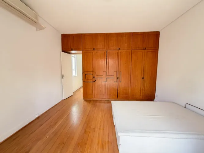 Aluguel Casa 2 Dormitórios - 154 m² Moema