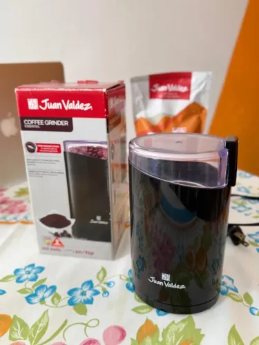 Moedor Elétrico de Café Juan Valdez - INOX - Capacidade 80g