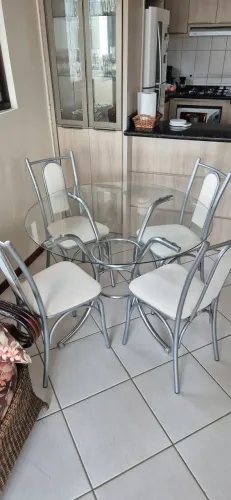 Mesa Sala 4 cadeiras 
