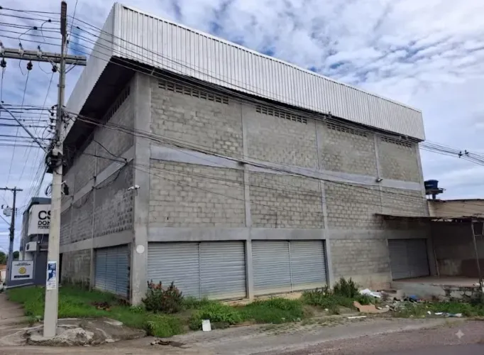 GALPÃO P/ LOCAÇÃO 461 M2 C/ DOCA NOVO ALEIXO PRÓX. NATHAN CHAVIER!