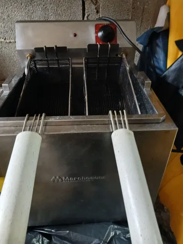 Vendo fritadeira Marchesoni água e óleo 25 litros ideal para quiosques e restaurantes!