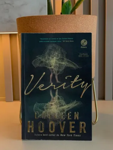 Livro Verity Collen Hoover