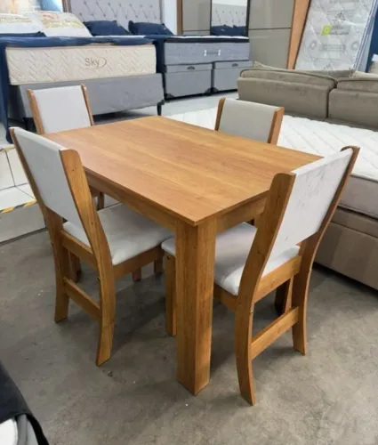 Mesa com 4 Cadeiras Nova