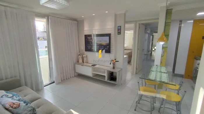 Apartamento mobiliado de 2 quartos a apenas 50 metros da Praia de Cabo Branco