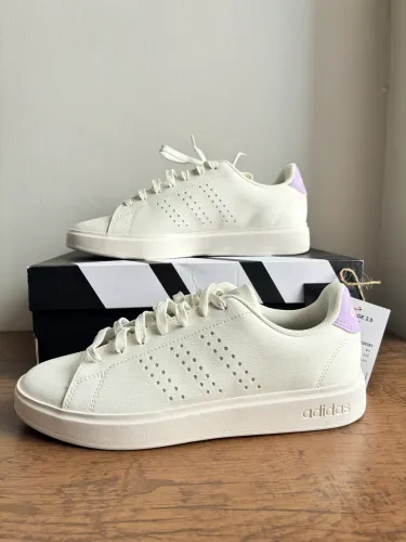 Tênis Adidas Advantage 2.0 Feminino - Off White