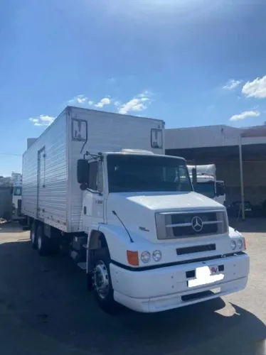 Mb L-1620 6x2 2012 Baú 8,5m