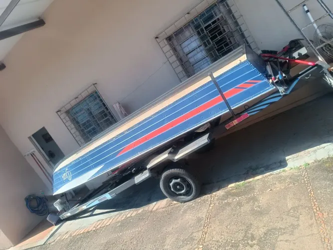 Canoa de 5 metros