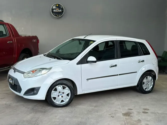 Ford Fiesta 1.6 16V Flex Mec. 5P 2014