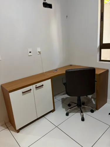 VENDO ESCRIVANINHA