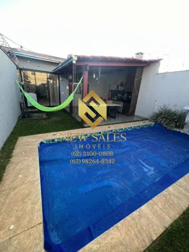 Casa- 3 quartos, 1 suíte, piscina, 3 vagas, 180m²- Jardim Buriti Sereno