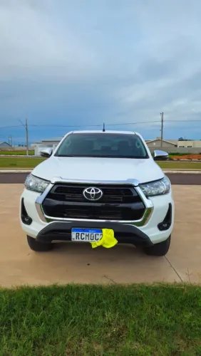 Toyota Hilux CD SRV 4X4 2.8 TDI Diesel Aut. 2021