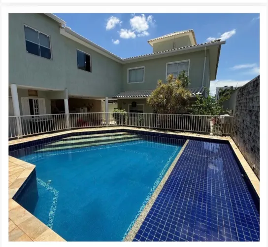 Vendo casa em condomínio - cachamorra -Rj 
