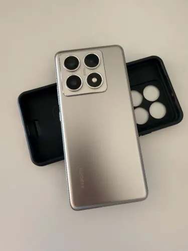 ? Xiaomi 14T Pro 512GB / 12GB RAM ?