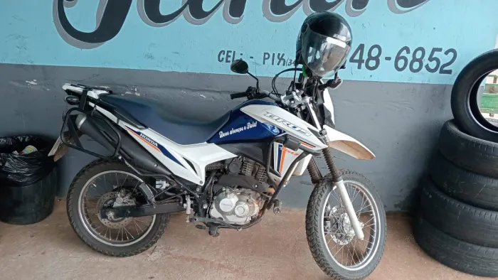 Vende-se moto Bros