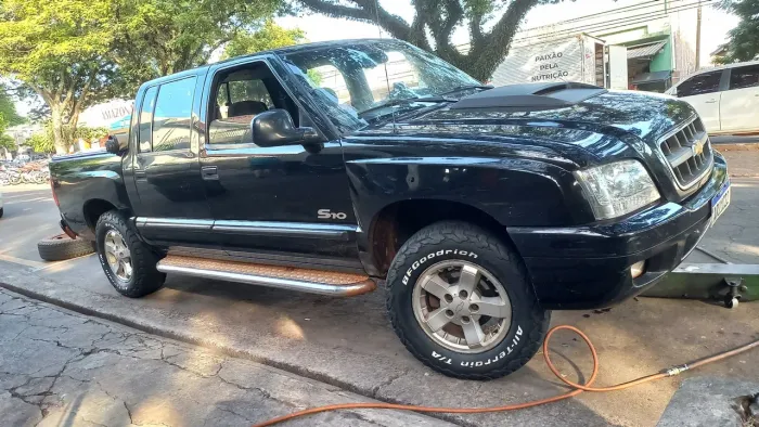 Chevrolet S10 Pick-up Luxe 2.8 4X2 CD TB Int.dies. 2001