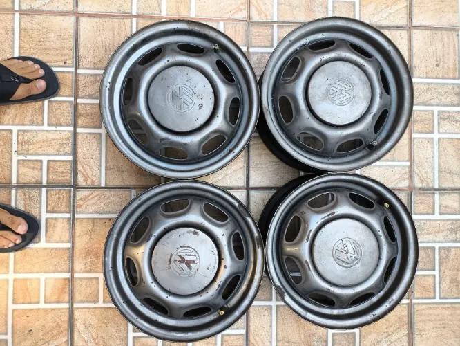 Rodas Aro 13 VW boca de fogão