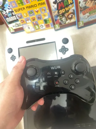 Nintendo WiiU completo 32gb preto + pro controller + jogos fisicos