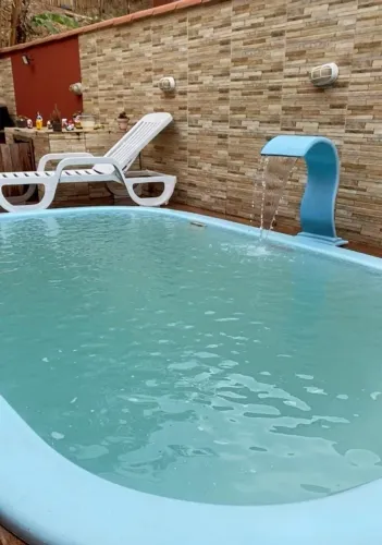 Alugo linda casa de 3 quartos com Piscina