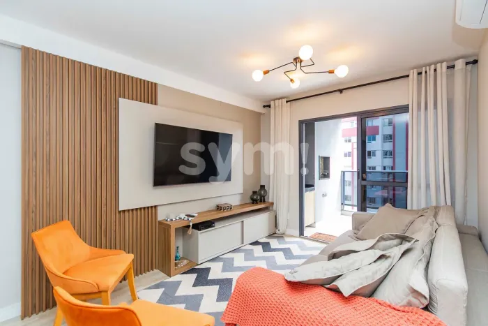 Apartamento no batel, sacada com churrasqueira!