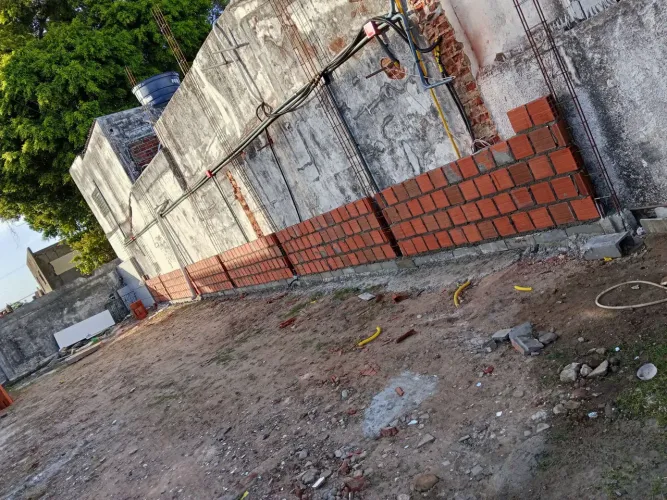 Pedreiro disponível