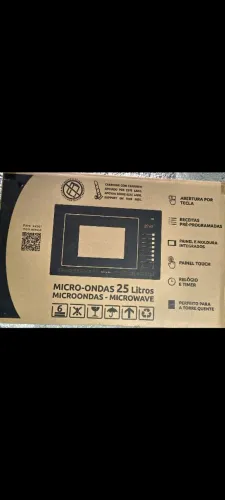 Torra-se um micro-ondas inox espelhado de embutir ambos na caixa sem uso. 