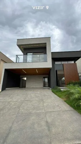 Jardins Bolonha | Sobrado com Piscina e 04 quartos, 300 m², à venda Senador Canedo