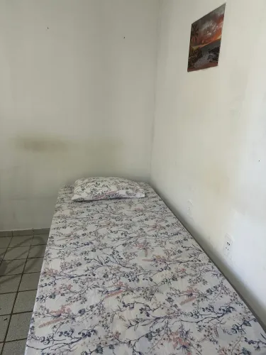 Alugo casa mobiliada na jatiuca Alice