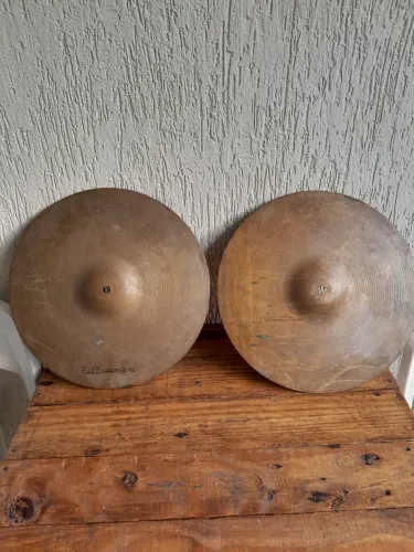 Prato de bateria antigo