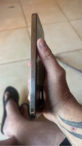 iPhone 12 Pro Max 128 gb todo original. Sem detalhes