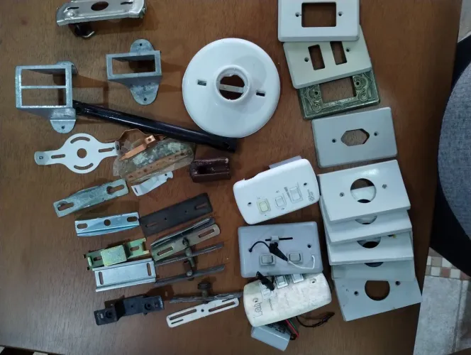 Doação materiais elétricos diversos