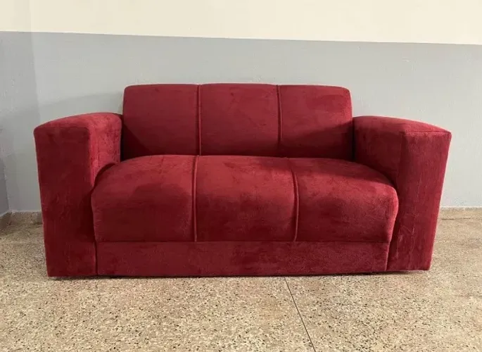 Sofá 3 Lugares com puff em várias cores
