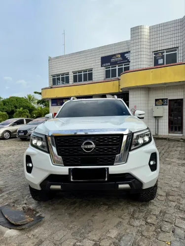 Nissan Frontier Plati. CD 2.3 Bi-TB Dies.aut. 2024