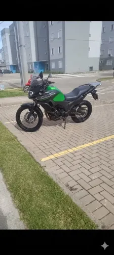 Versys 300 Com Acessórios