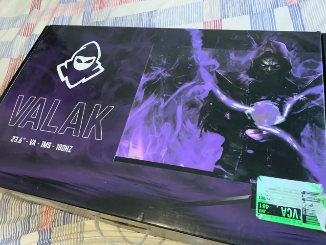 Monitor Mancer Valak 23,6" 180hz 1ms VA - DP/HDMI (usado)