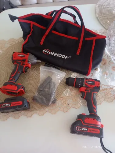 Kit parafusadeira e chave de impacto 