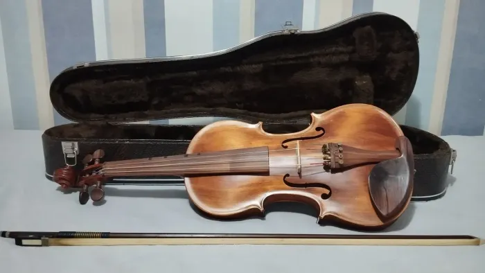 Violino Nhureson Usado