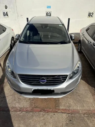 Volvo XC 60 T-5 Momentum 2.0 245cv FWD 5P 2016