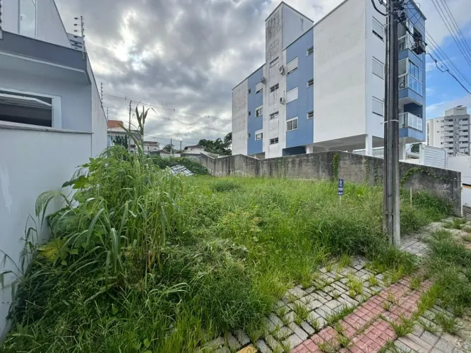 Excelente Terreno no Pagani em Palhoça/SC: 309m² e Pertinho de TUDO!