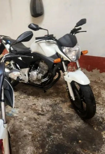 Cb300 filé bateu pegou