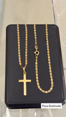 Colar em ouro