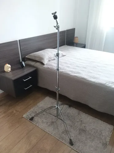 ## Estante de pratos reta Mapex Mars Pro, 2 estágios, impecável, robusta (MPro SBC 1)